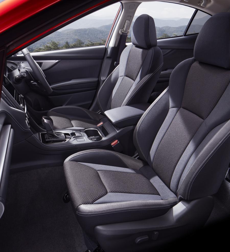 Интерьер Subaru Impreza G4 2019 года  (JP) (фото 17 из 21)